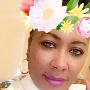 Meet your Posher, Peggy